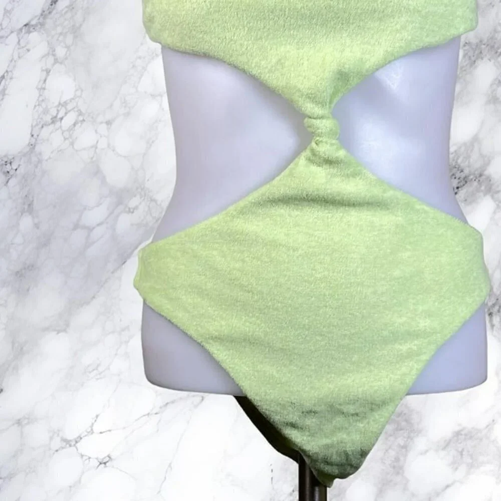 Lovers and Friends Paetyn One Piece - Lime Green